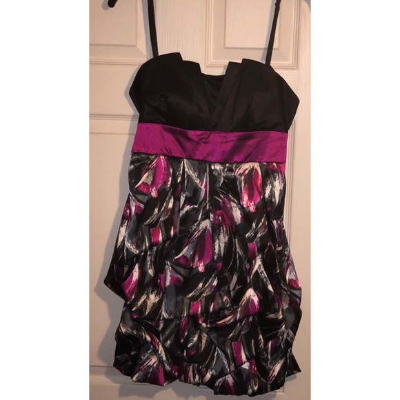 Multi-Colored Dress - Picture 2 of 5